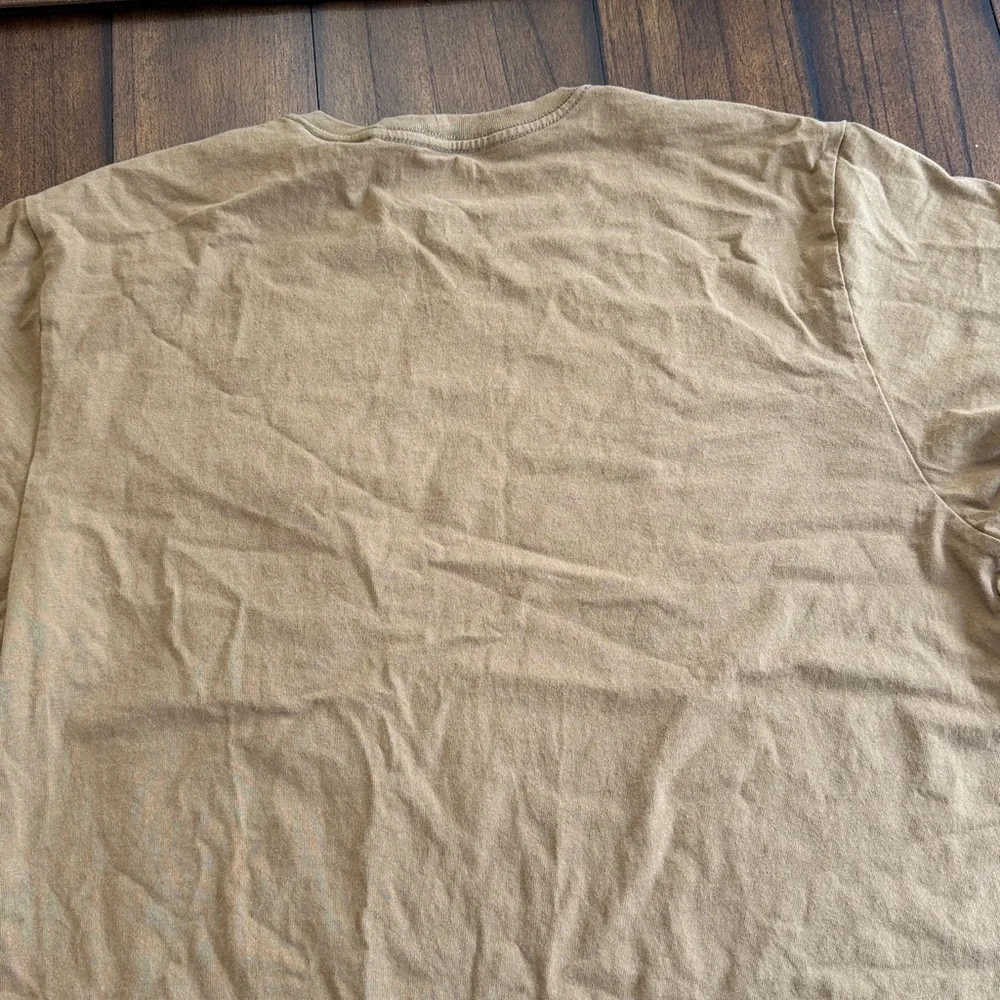 Carhartt medium and Timberland large Brown and Tan Pocket Tees - Picture 8 of 9